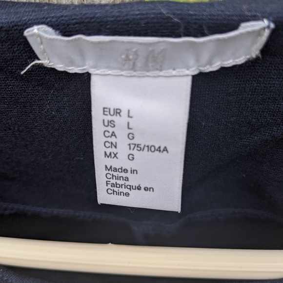 H&M Embroidered top - Picture 6 of 6